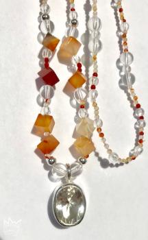 Karneol mit Bergkristall Kette