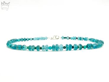 Halskette in Türkistönen