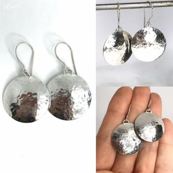 Silberkreise mit Hammerschlagoptik