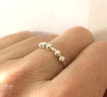 Fidget Ring mit 5 Kugeln