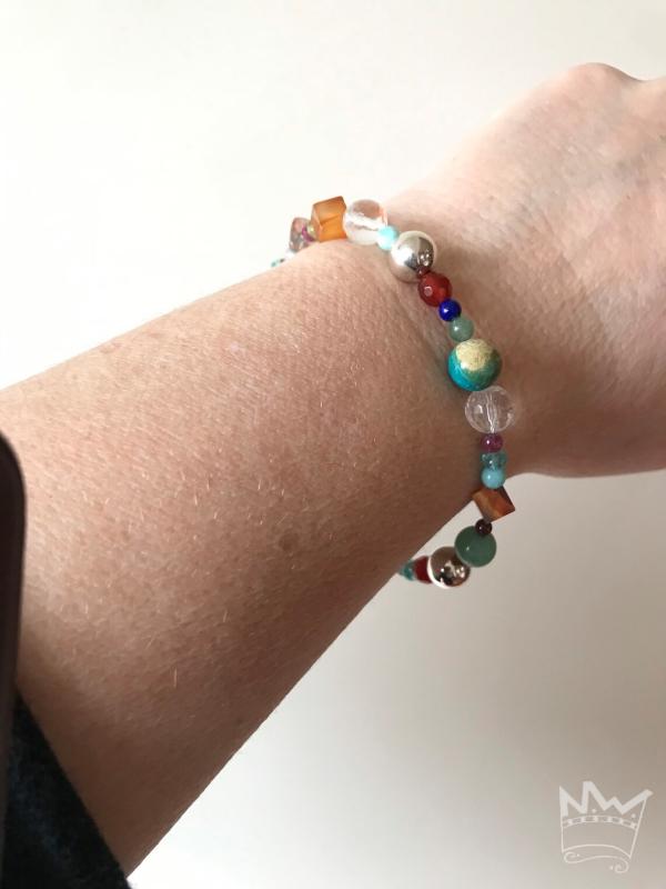 Kunterbuntes Edelsteinarmband