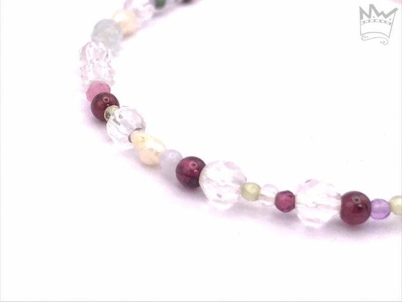 Edelsteinarmband