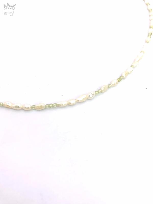 Perlenkette mit Peridot