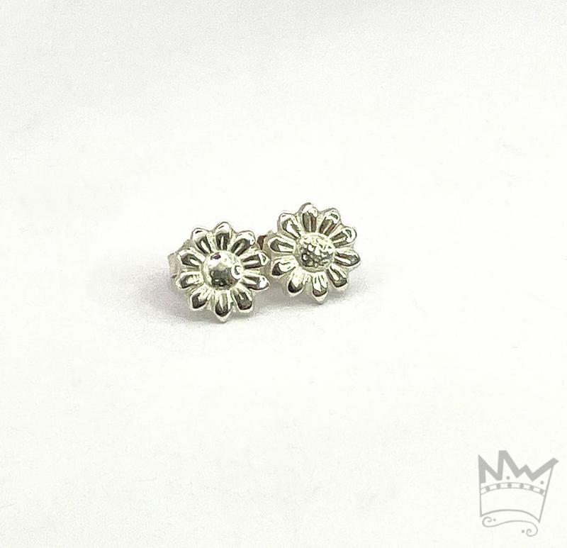 Gänseblümchen Ohrstecker (mittel)