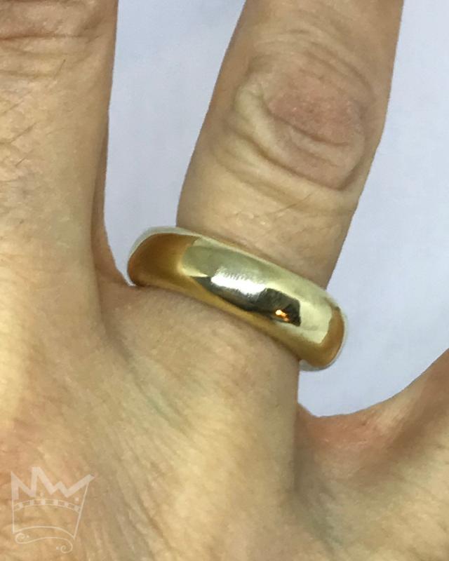 Dicker Ring aus 14kt Gelbgold