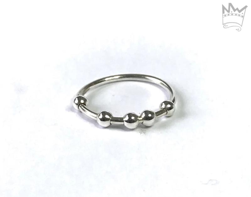 Fidget Ring mit 5 Kugeln