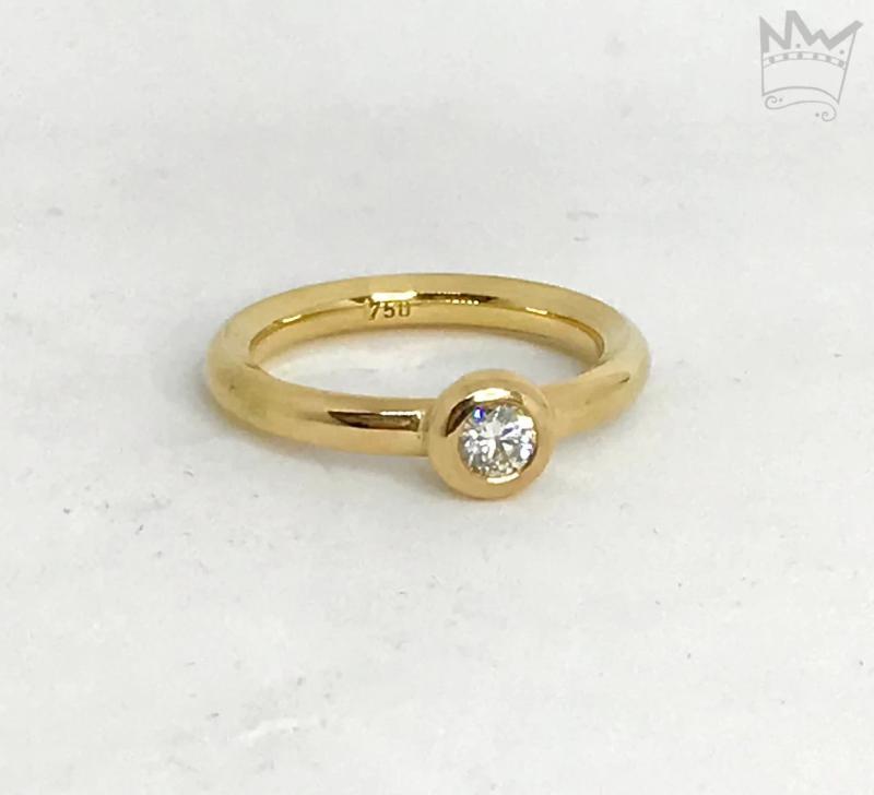 Diamant Ring in 18kt Gelbgold