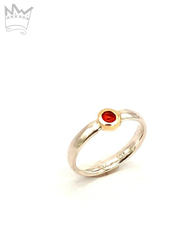 Zarter Feueropal Ring